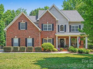 5621 Turkey Oak Dr, Mint Hill, NC 28227