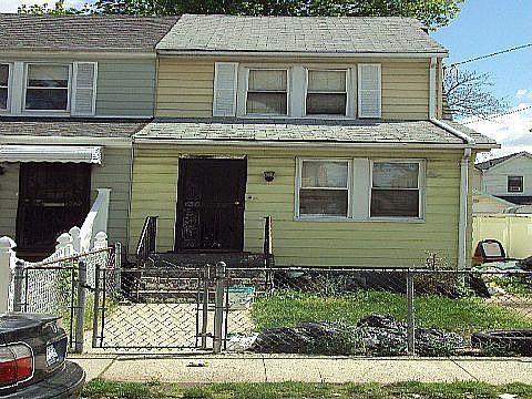 1st image of 11715 202nd St