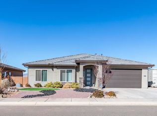 5892 S Desert Crest Dr, St George, UT 84790