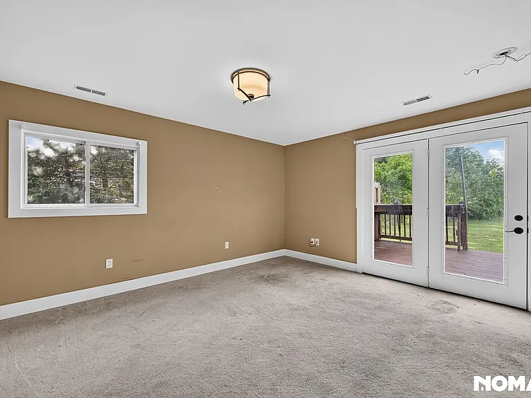8315 Hilton Rd — Photo 35