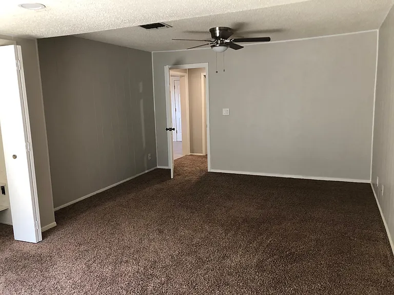 1415 S Tyler St — Photo 12