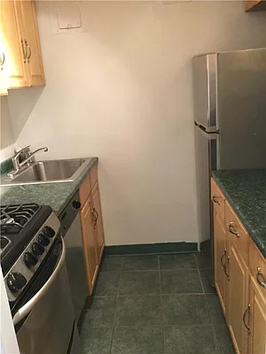 Rented by R New York | media 10