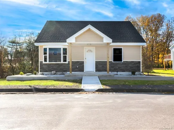 107 Northfield Road, Wallingford, CT 06492