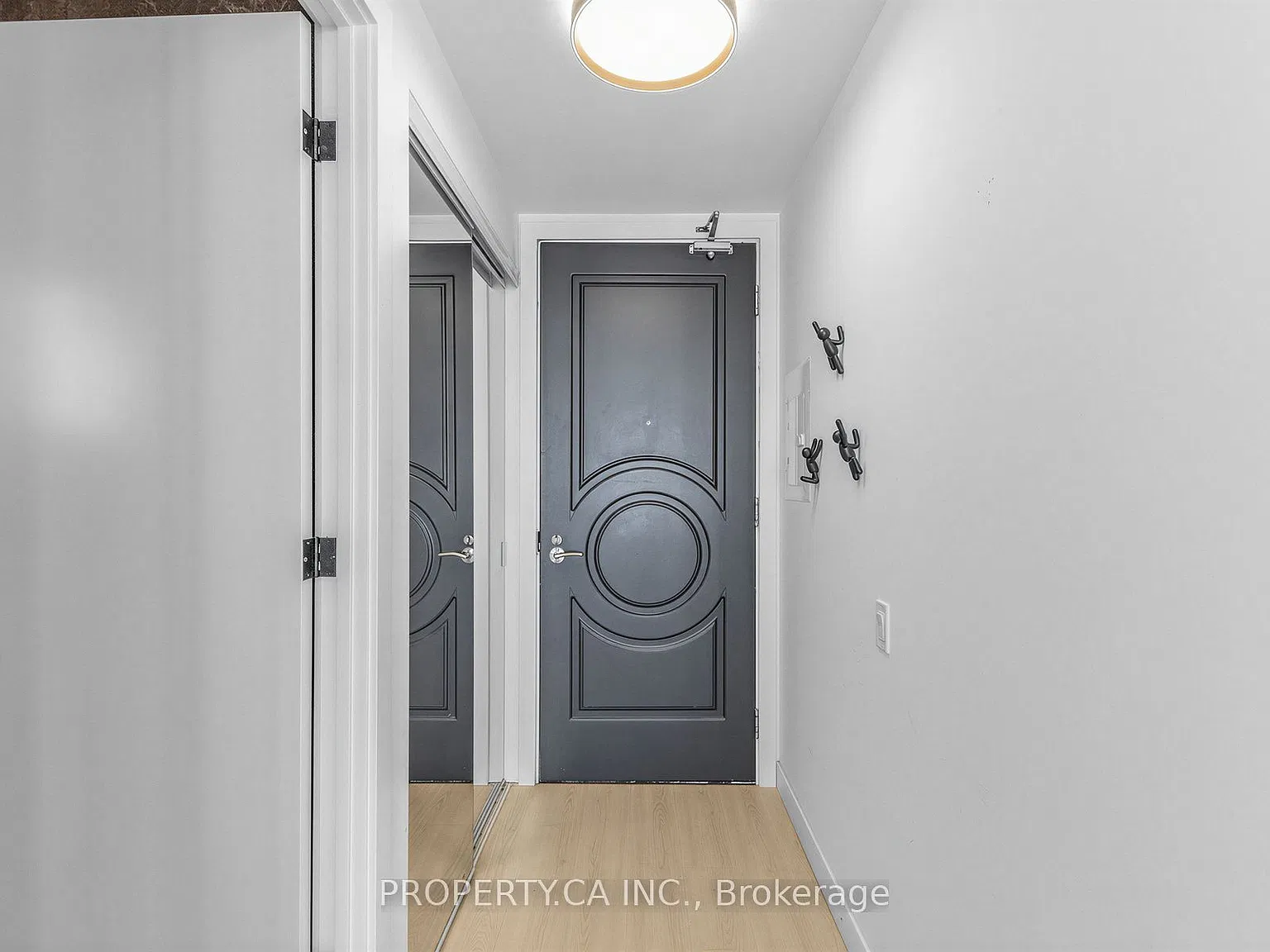 2 bed, $4,500 — Photo 4