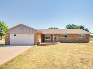 3701 Morris Ln, Enid, OK 73703