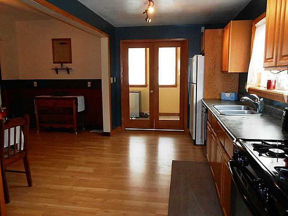 5th image of 1114 S Morgan St