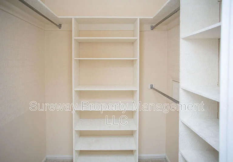 528B Willow Turn — Photo 30