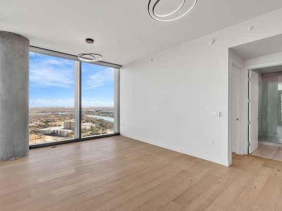 5th image of 44 East Ave #3107