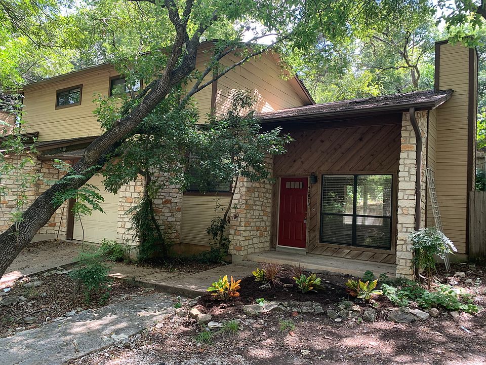 1st image of 4507B Smooth Oak Dr