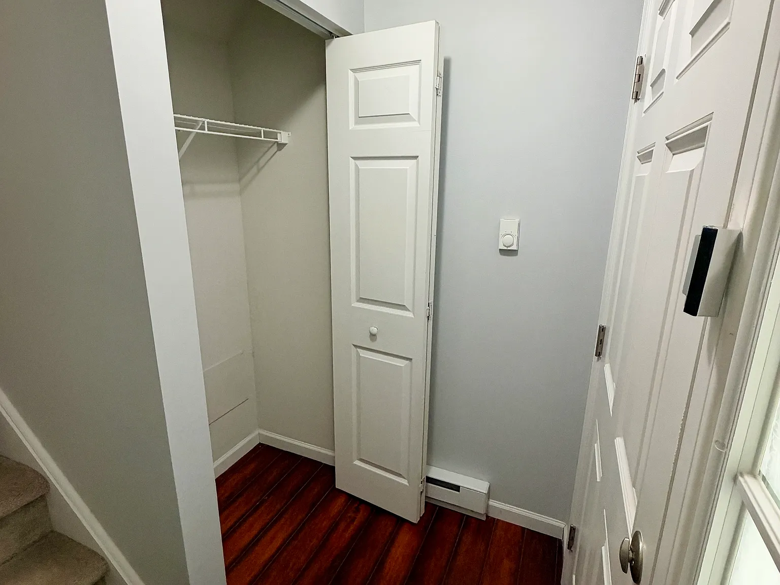 3 bed, 2.5 bath, 1772 sqft, $2,400 — Photo 3