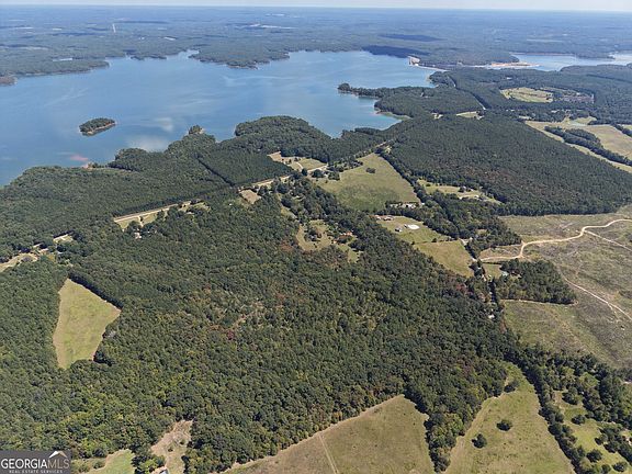 3rd image of 1419 Bobby Brown State Park Rd