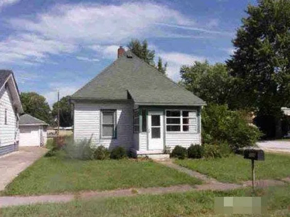 728 Helen Ave, Terre Haute, IN 47802