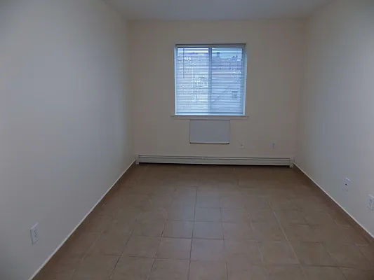 Rented by Blue Chip Real Estate Group LLC | media 10