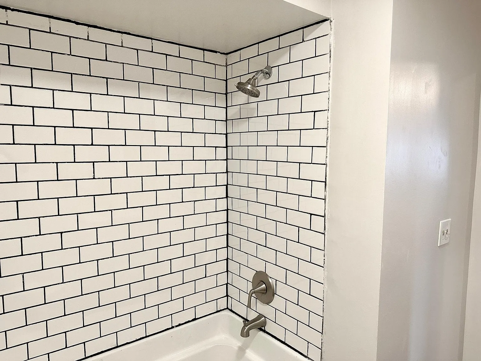 280 3rd St — Photo 3