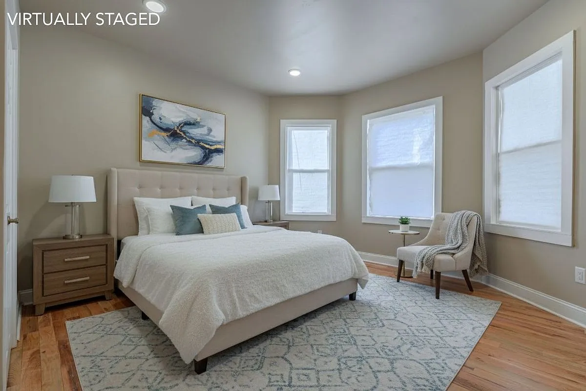 3 bed, 1.0 bath, 1200 sqft, $2,350 — Photo 4