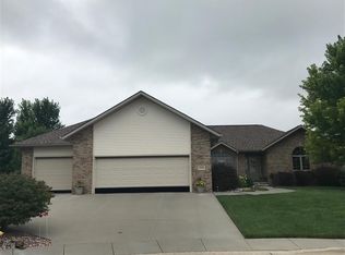 5216 Avenue C Pl, Kearney, NE 68847