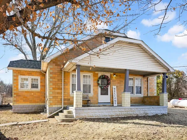 5273 Us Highway 231, Loogootee, IN 47553