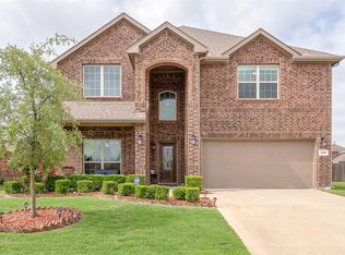122 Lacy Oak Ln, Waxahachie, TX 75165