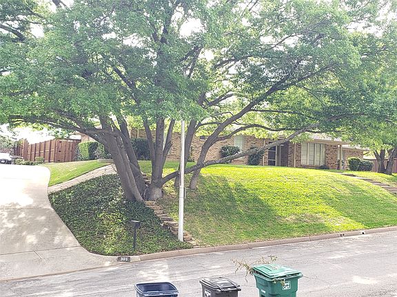 2nd image of 309 Willow Ridge Rd