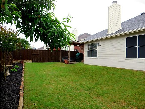 3rd image of 2817 Quarter Horse Ln