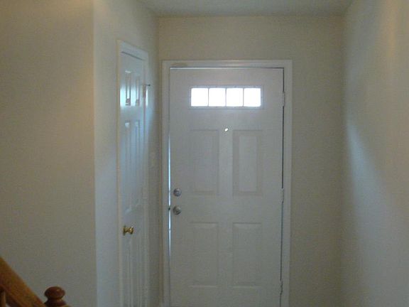 2nd image of 415 Dundee Pl