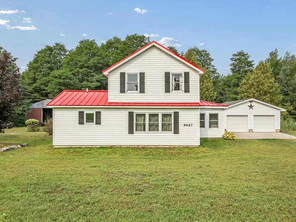 6667 N 126th Ave, Hart, MI 49420