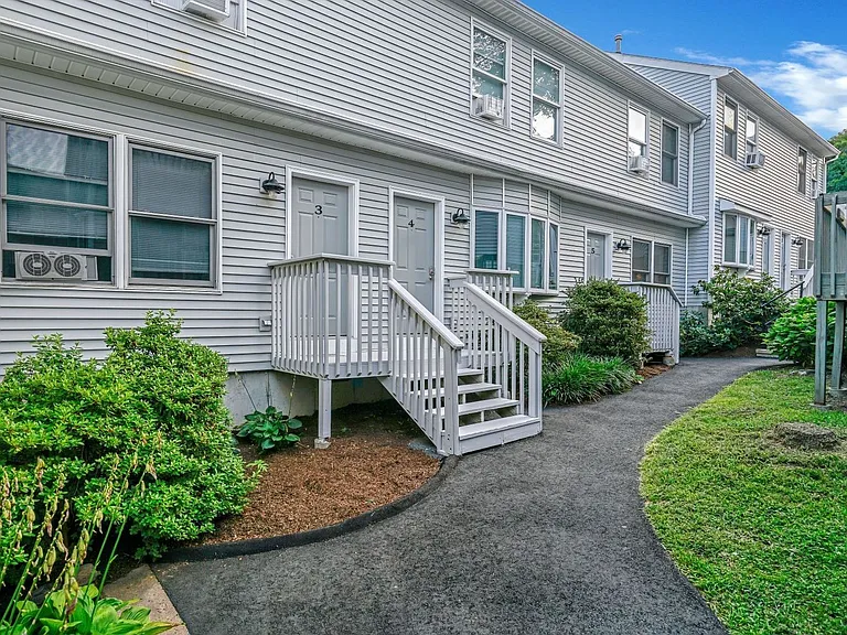 West Ave Apts LLC — Photo 10