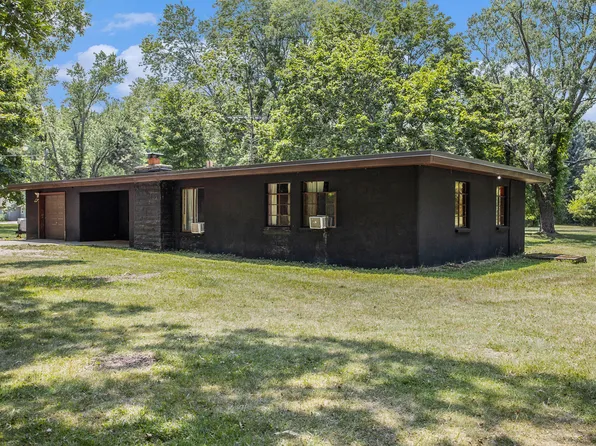 12837 Minges Rd S, Battle Creek, MI 49015