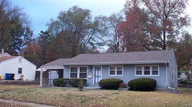 2nd image of 813 Hutton Pl