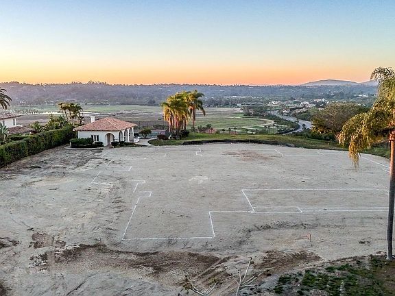 4th image of 5910 Ladys Secret Ct #8