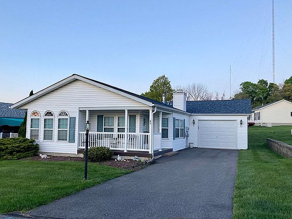 2nd image of 60 Penny Ln