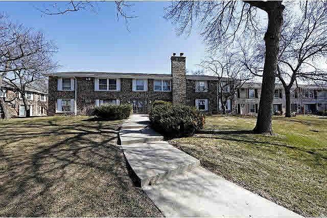 1st image of 827 Old Settlers Trail