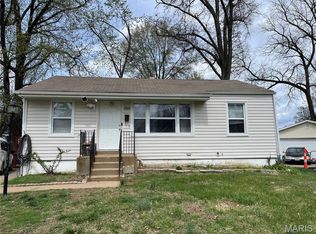 3519 Saint Blase Ln, Saint Ann, MO 63074