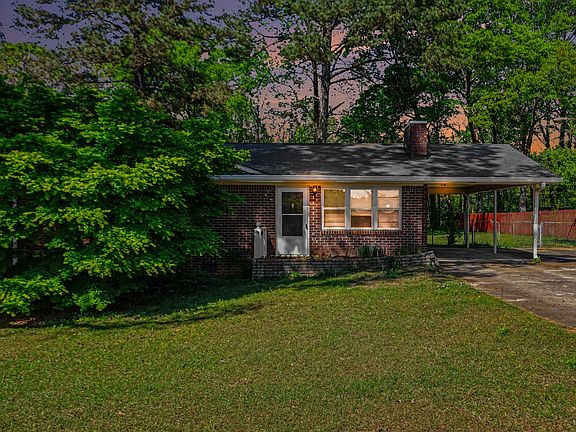 2nd image of 3670 Goodwin Rd