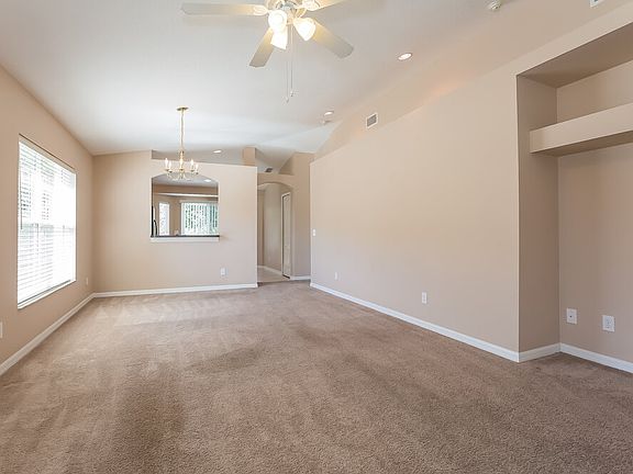 4th image of 4321 Bethpage Ct
