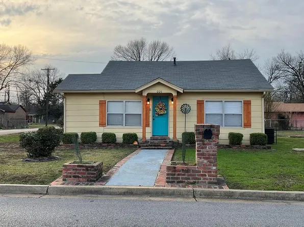 225 Kentucky St, Greenville, MS 38703