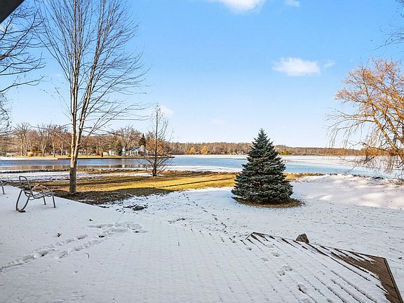 3rd image of 11311 Dunlavy Ln