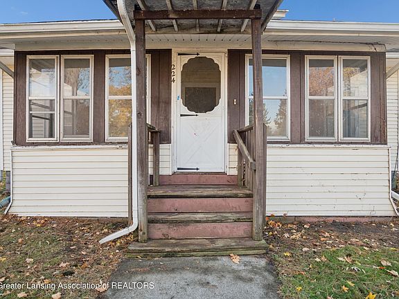 5th image of 224 S Holmes St