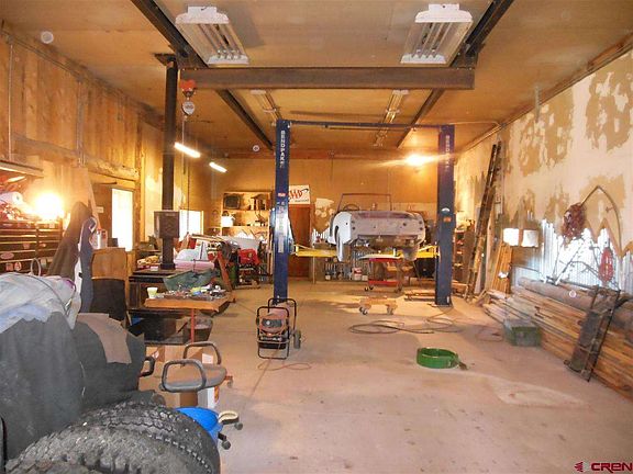 3rd image of 234 Oxford Pl