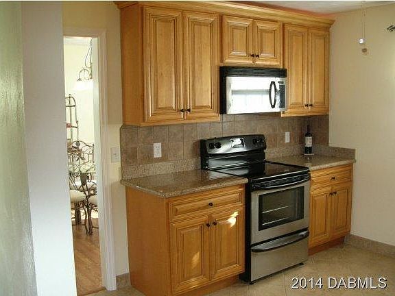 4th image of 3928 Oriole Ave