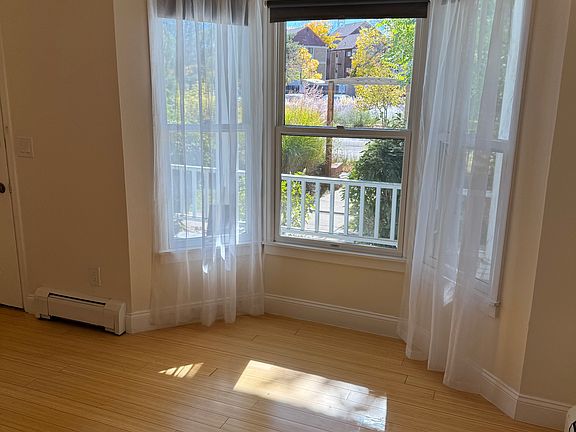2nd image of 2205 Arapahoe Ave APT 2