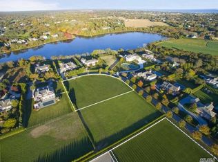 32 W Pond Dr, Water Mill, NY 11976