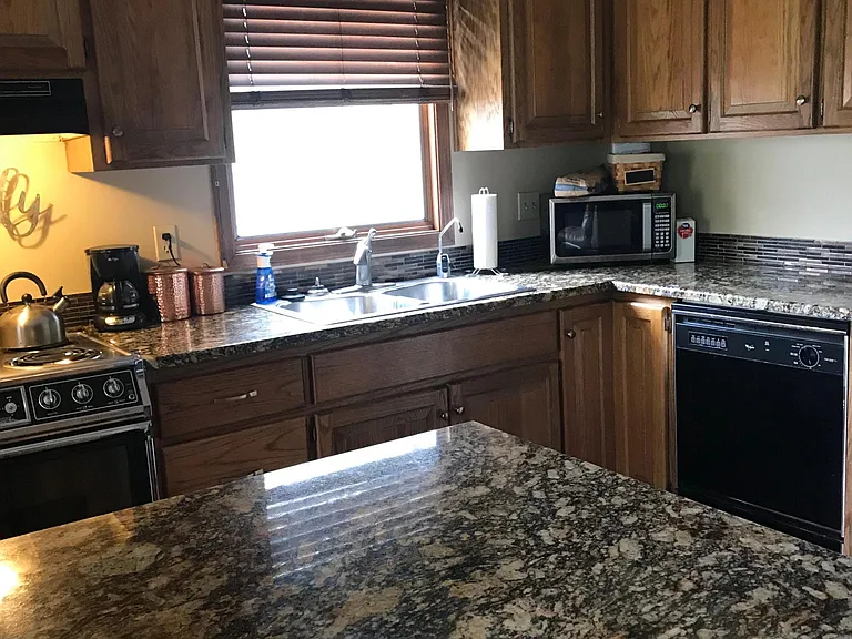283 Pine Ridge Loop — Photo 3