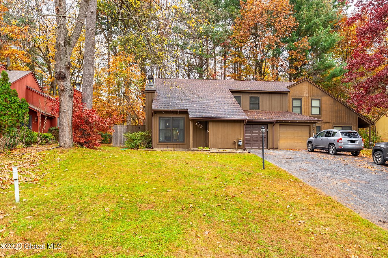 1st image of 239 Thimbleberry Road