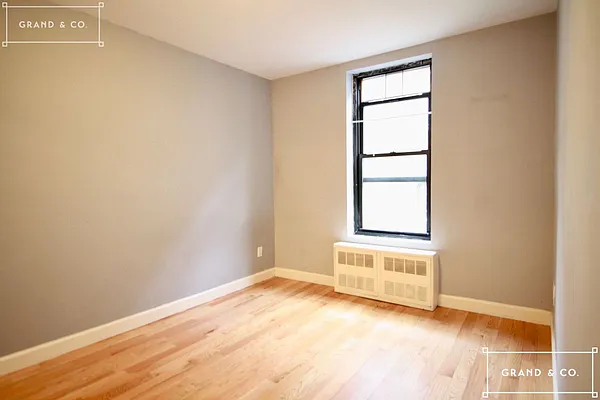 Rented by Grand & Co. | media 26