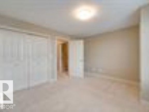 4th image of 1649 Cunningham Way SW