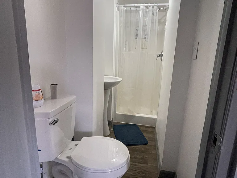 1005 Arizona Ave #7 — Photo 12