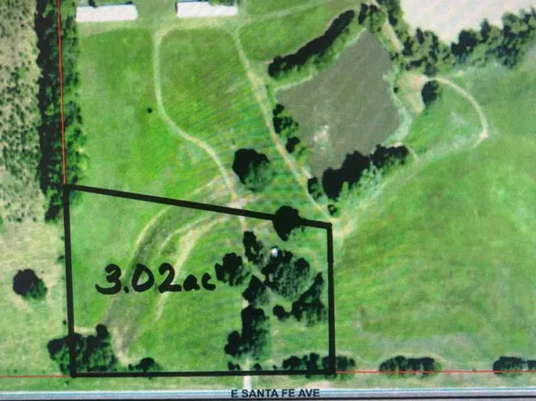 728 E Santa Fe Ave, Burlingame, KS 66413
