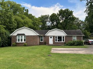 106 Donna Dr #A, Hendersonville, TN 37075