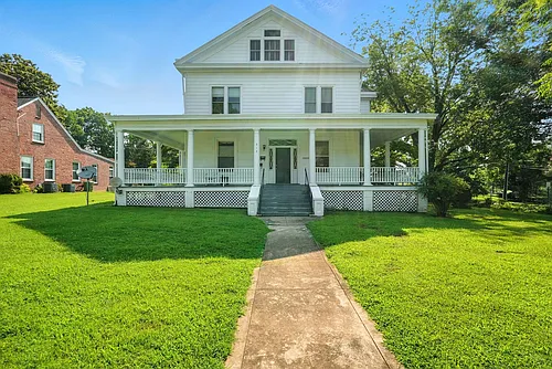 312 1st Ave Photo 1